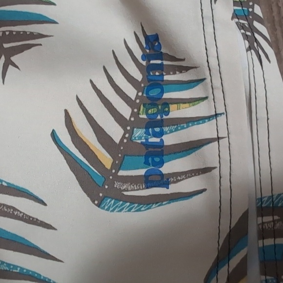 Patagonia Stretch Planing Boardshorts Size 35 In Fishbone Patterned Off-white - Picture 9 of 9